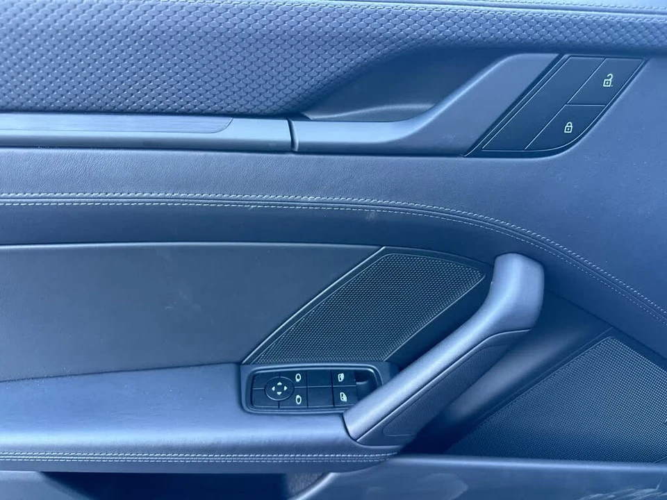 2023 Porsche 992 GT3 Touring - Image 11 of 28