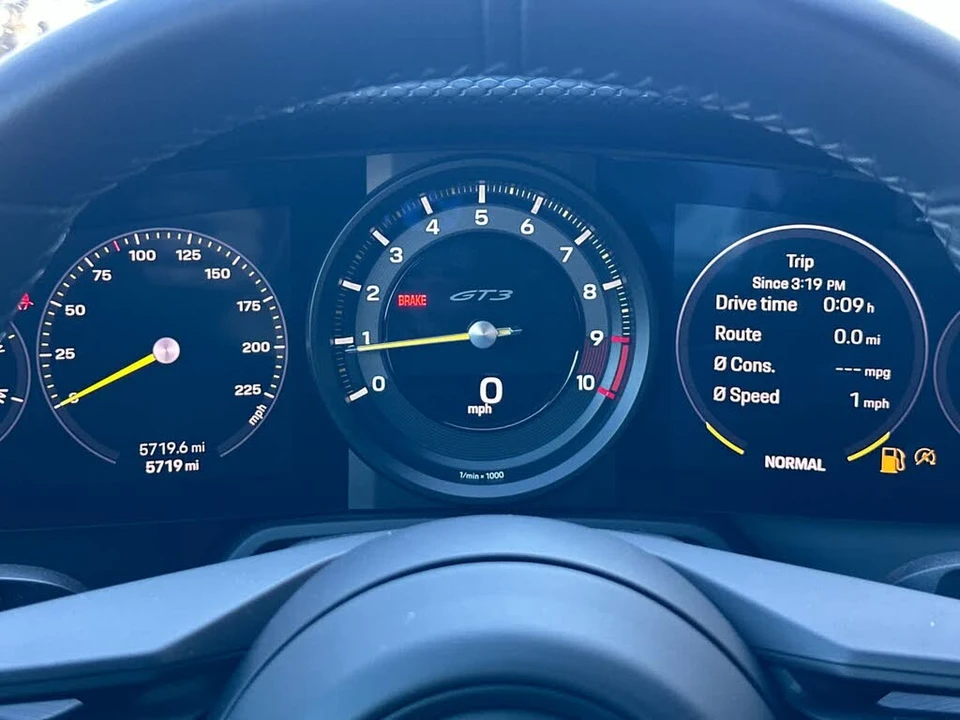 2023 Porsche 992 GT3 Touring - Image 24 of 28