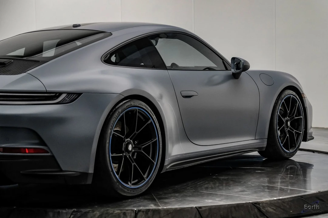 2023 Porsche 992 GT3 Touring - Image 18 of 31