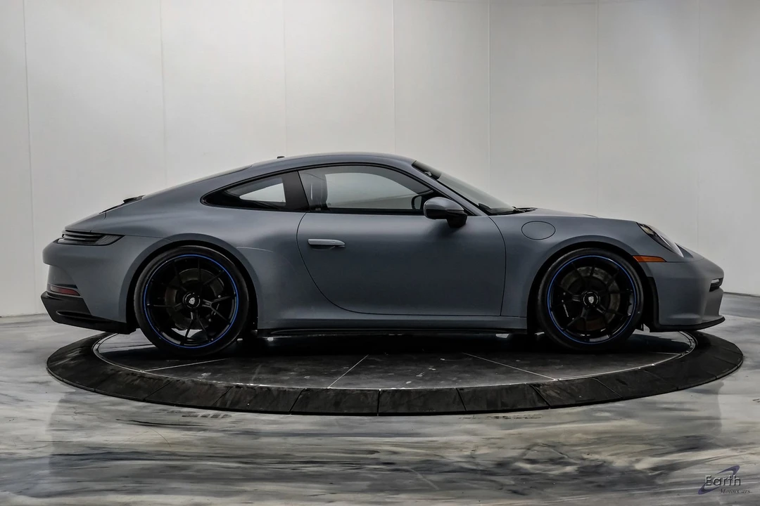 2023 Porsche 992 GT3 Touring - Image 19 of 31