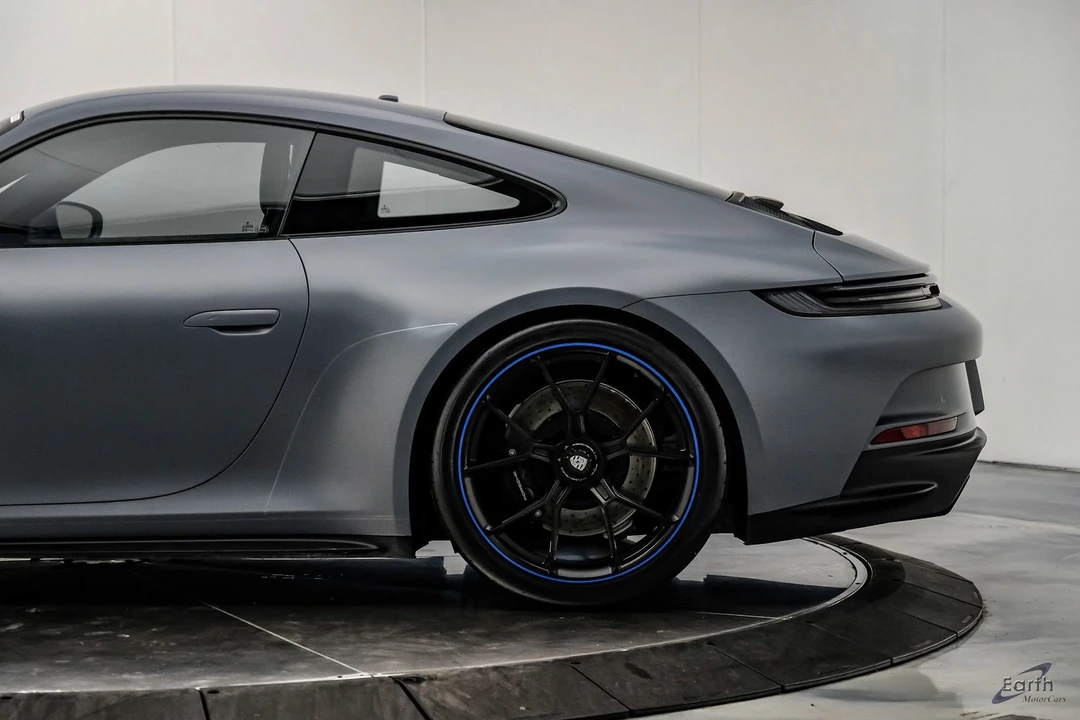 2023 Porsche 992 GT3 Touring - Image 9 of 31