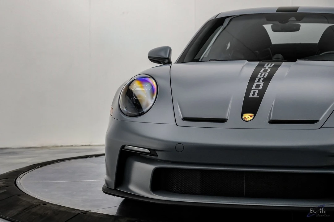 2023 Porsche 992 GT3 Touring - Image 29 of 31