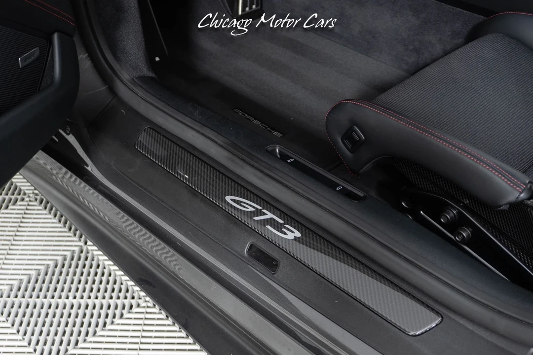 2023 Porsche 992 GT3 - Image 19 of 21