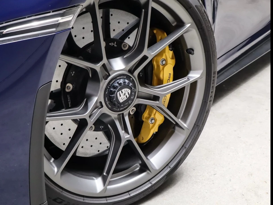 2023 Porsche 992 GT3 Touring - Image 9 of 20