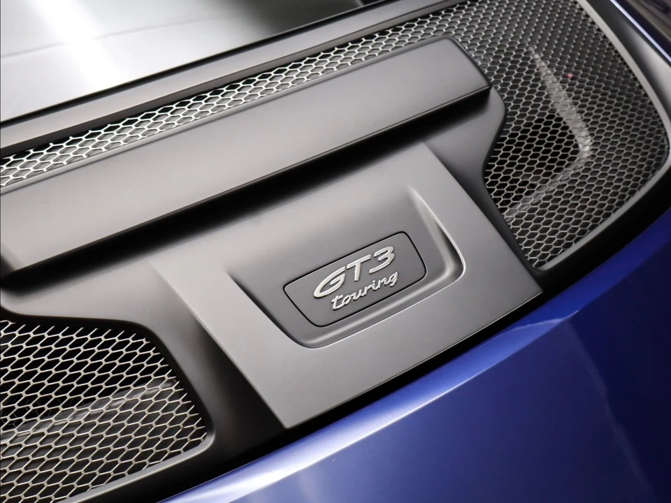 2023 Porsche 992 GT3 Touring - Image 18 of 20