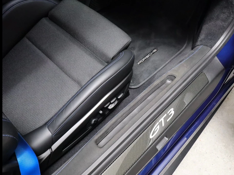 2023 Porsche 992 GT3 Touring - Image 15 of 20