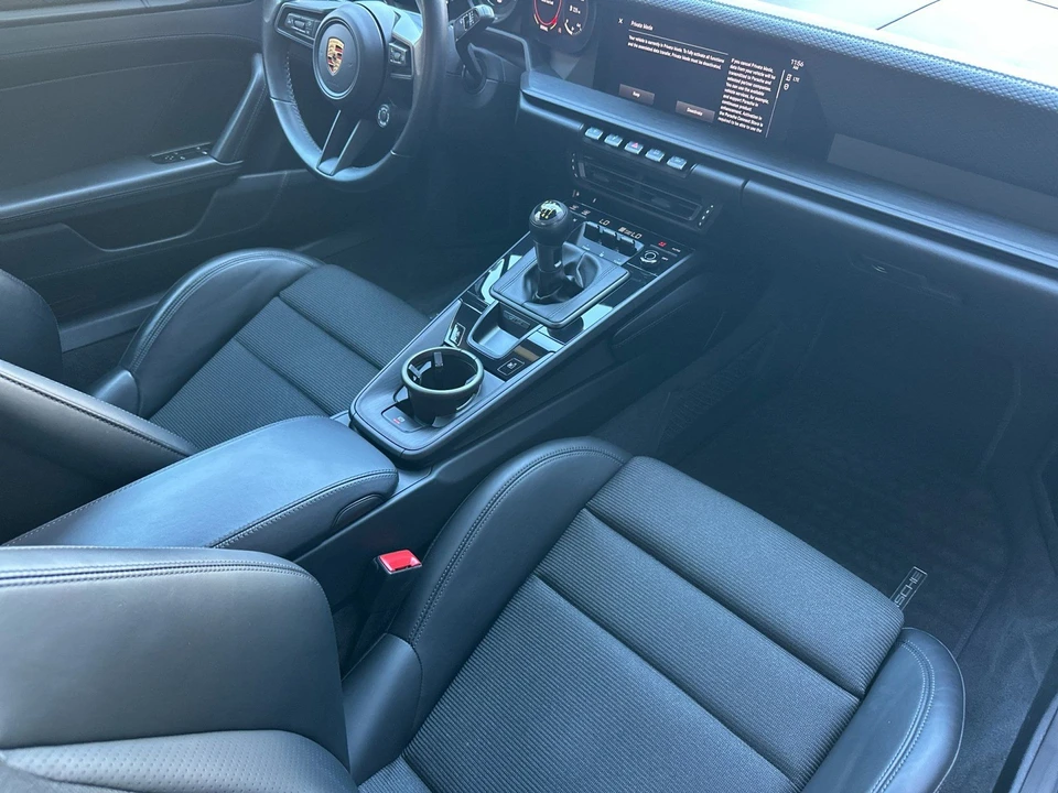2023 Porsche 992 GT3 Touring - Image 16 of 31