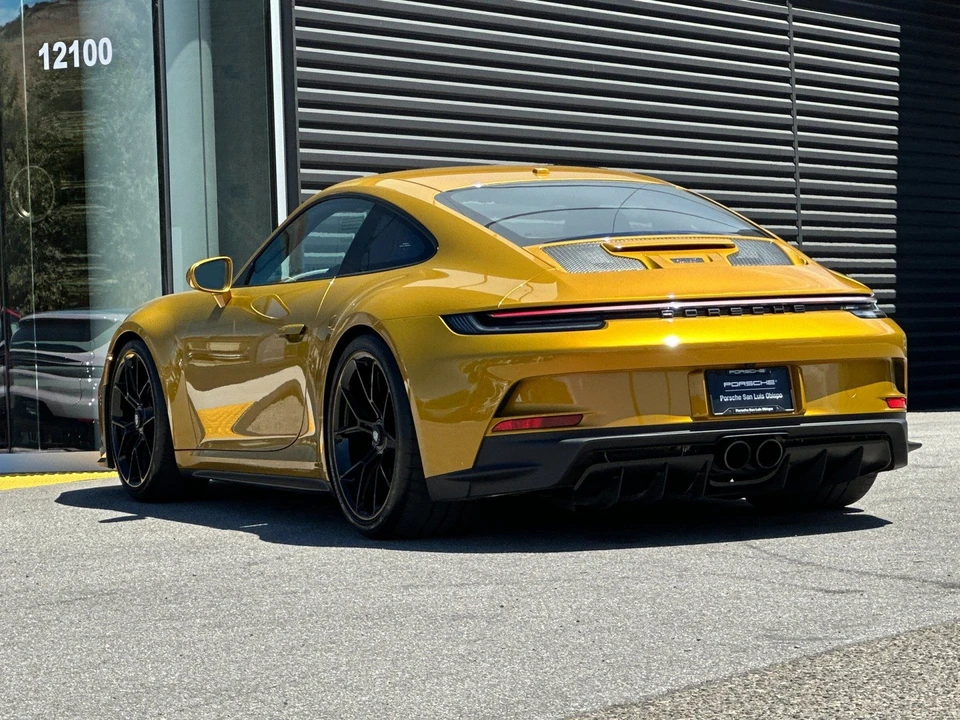 2023 Porsche 992 GT3 Touring - Image 3 of 31