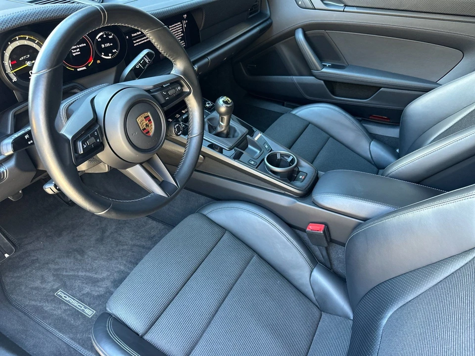 2023 Porsche 992 GT3 Touring - Image 4 of 31