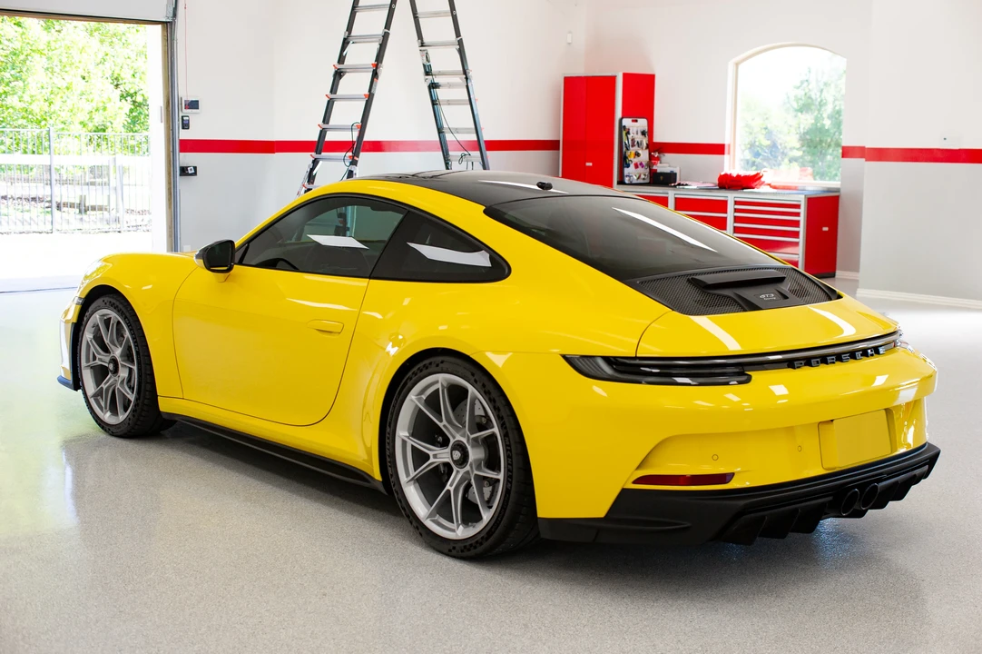 2023 Porsche 992 GT3 Touring - Image 5 of 31