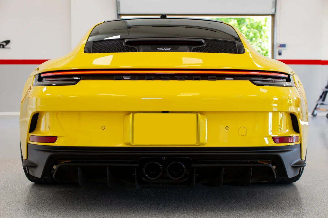 2023 Porsche 992 GT3 Touring - Image 28 of 31
