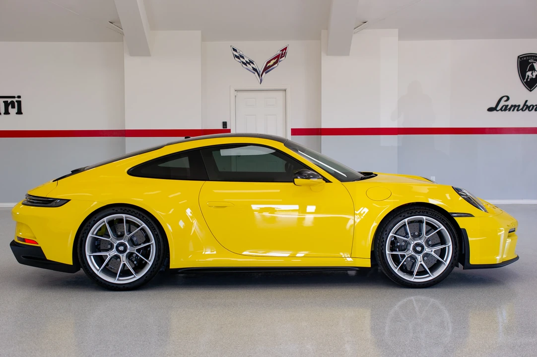 2023 Porsche 992 GT3 Touring - Image 8 of 31