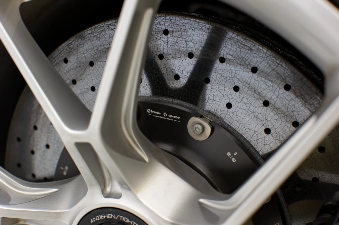2023 Porsche 992 GT3 Touring - Image 20 of 31