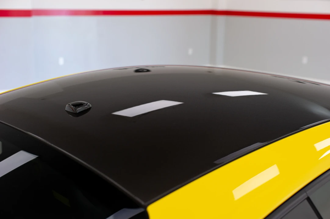 2023 Porsche 992 GT3 Touring - Image 29 of 31