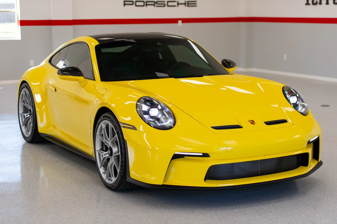 2023 Porsche 992 GT3 Touring - Image 11 of 31