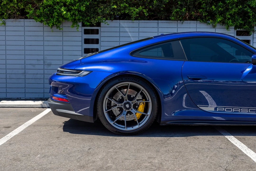 2023 Porsche 992 GT3 - Image 9 of 21
