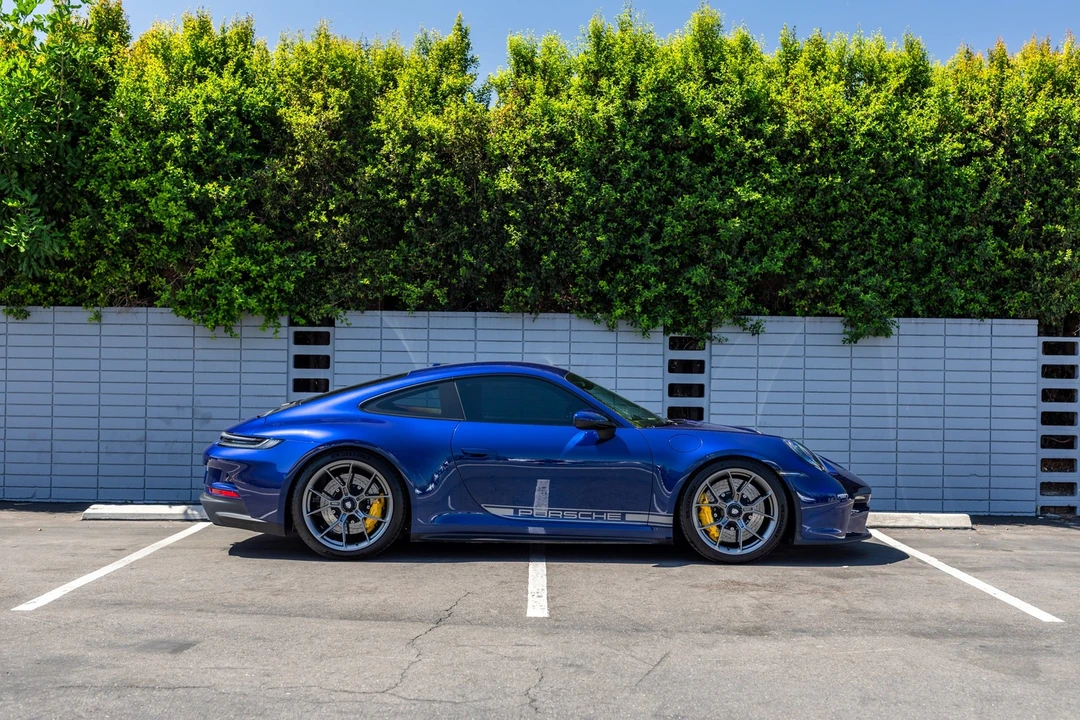 2023 Porsche 992 GT3 - Image 8 of 12