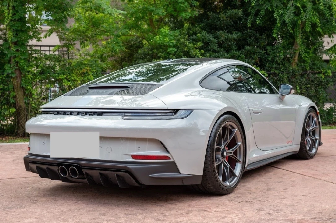 2023 Porsche 992 GT3 - Image 5 of 12