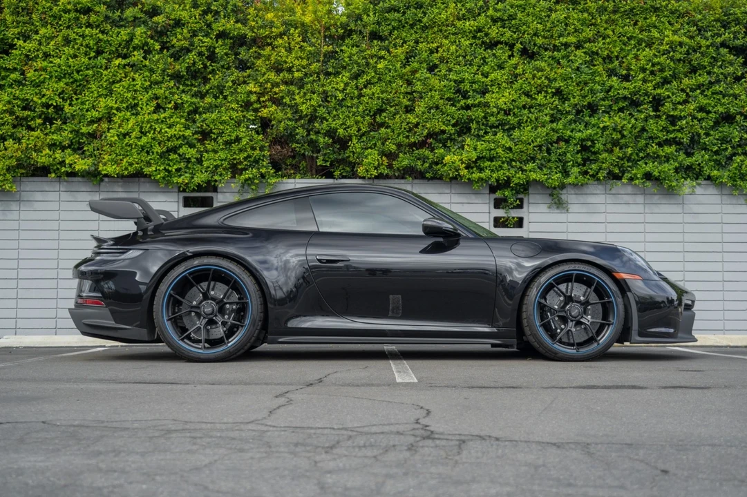 2023 Porsche 992 GT3 - Image 8 of 21