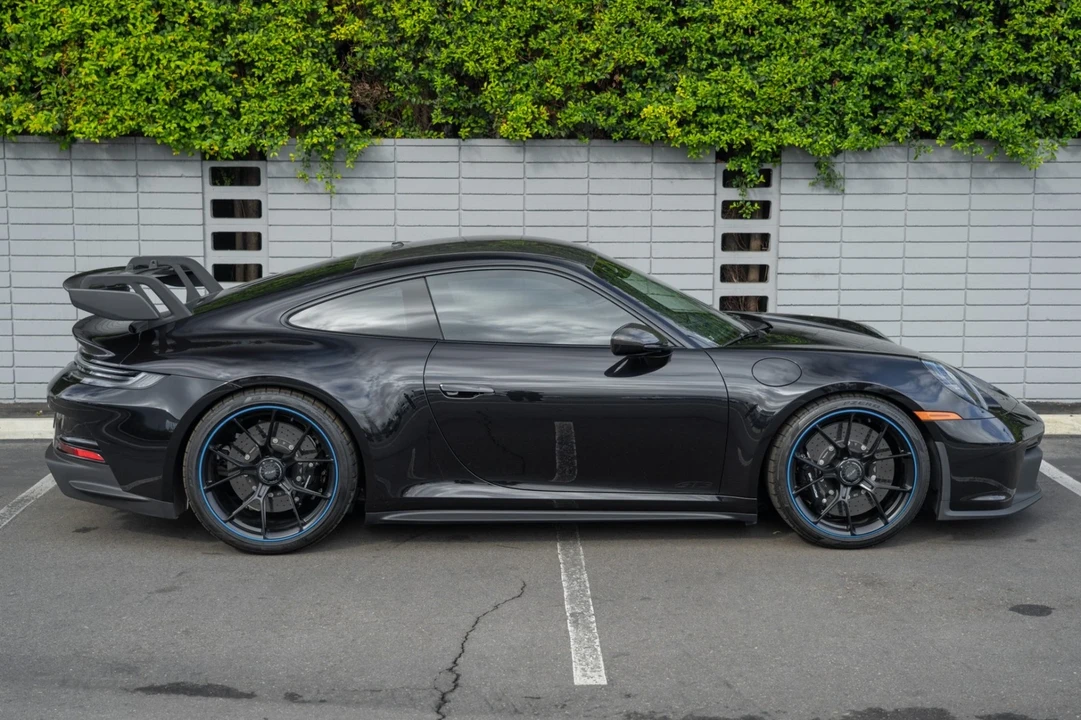 2023 Porsche 992 GT3 - Image 7 of 21