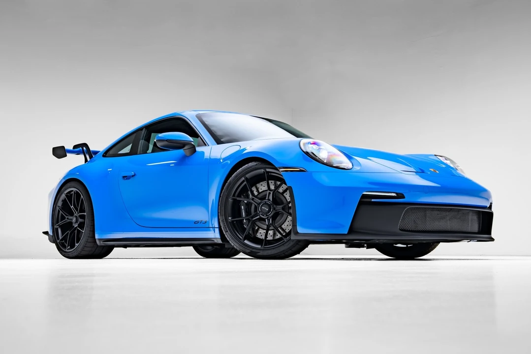2023 Porsche 992 GT3 - Image 11 of 21