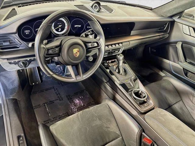 2023 Porsche 992 GT3 - Image 4 of 5