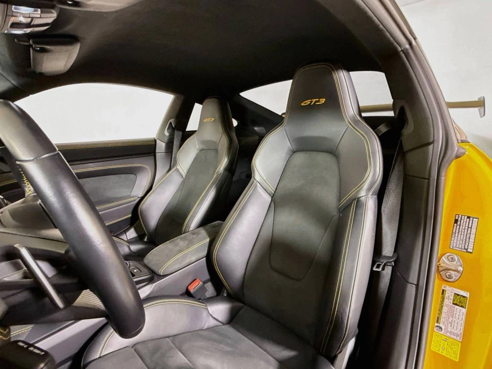 2023 Porsche 992 GT3 - Image 5 of 5