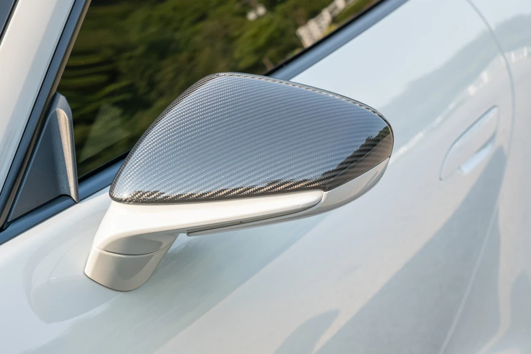 2023 Porsche 992 GT3 - Image 22 of 31