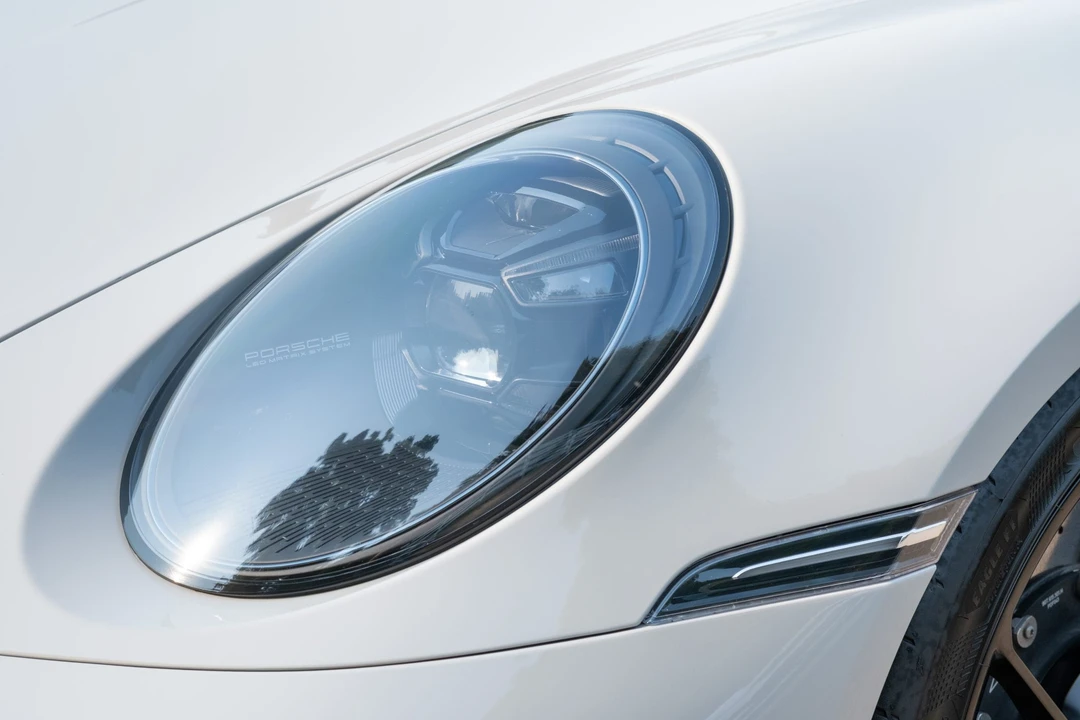 2023 Porsche 992 GT3 - Image 14 of 31