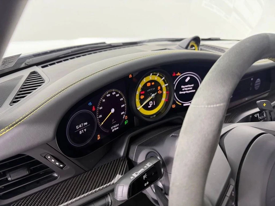2023 Porsche 992 GT3 - Image 3 of 4
