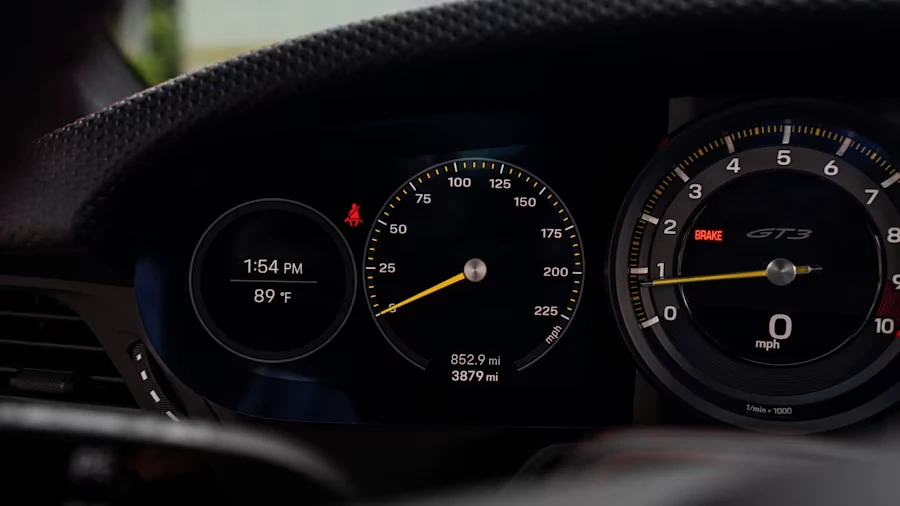 2023 Porsche 992 GT3 - Image 21 of 31