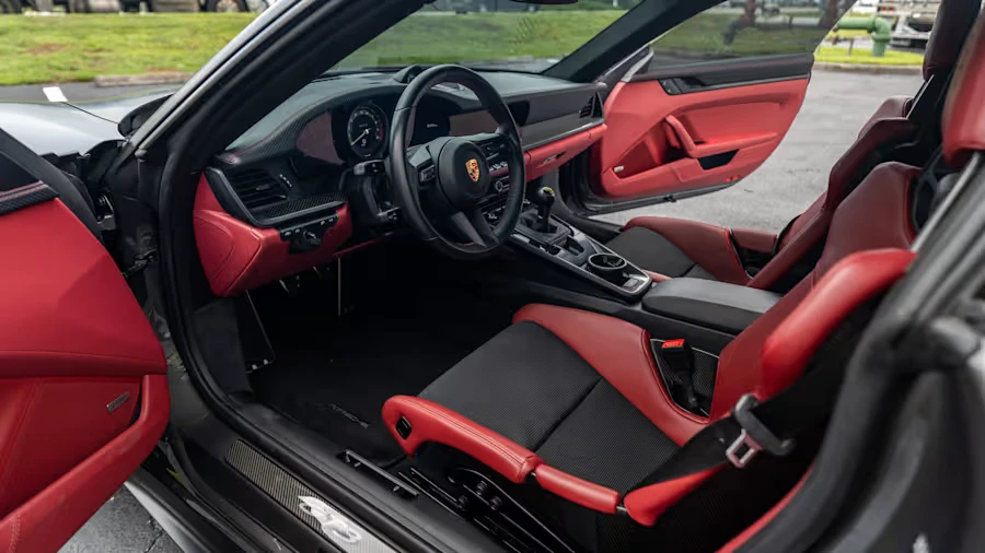 2023 Porsche 992 GT3 - Image 14 of 31