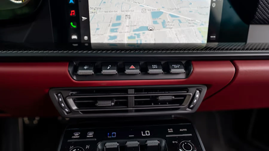 2023 Porsche 992 GT3 - Image 24 of 31