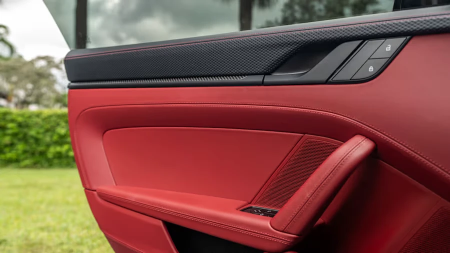 2023 Porsche 992 GT3 - Image 28 of 31