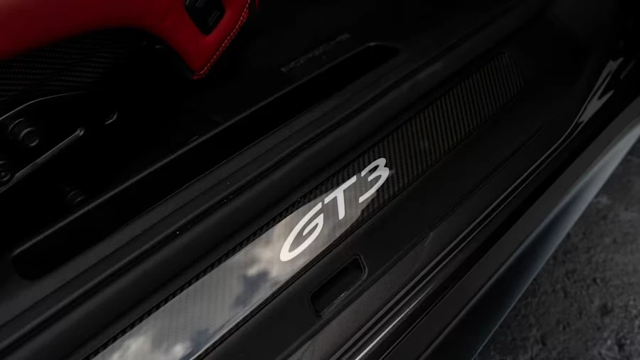 2023 Porsche 992 GT3 - Image 29 of 31