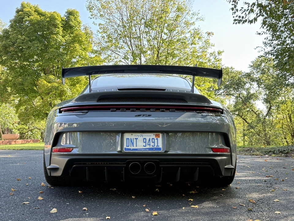 2023 Porsche 992 GT3 - Image 6 of 30