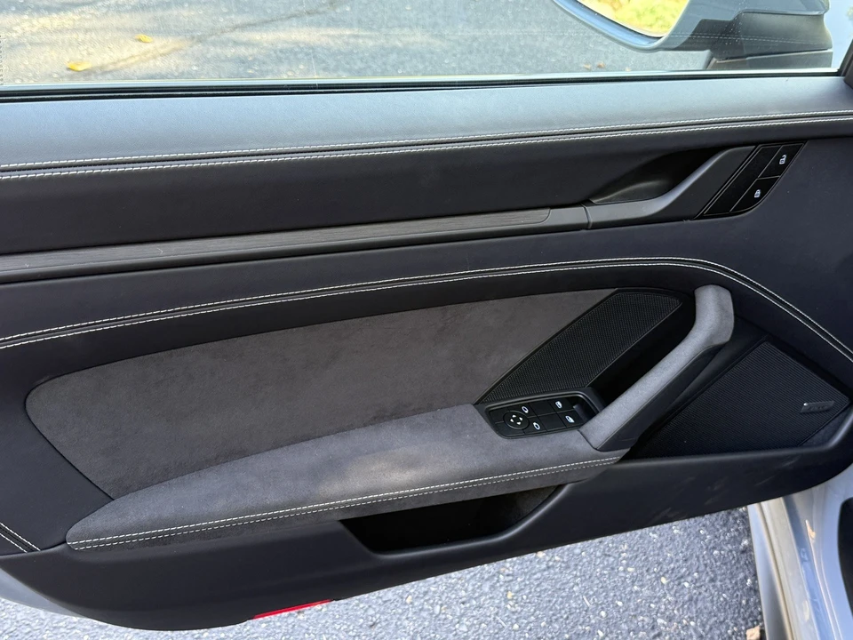 2023 Porsche 992 GT3 - Image 19 of 30