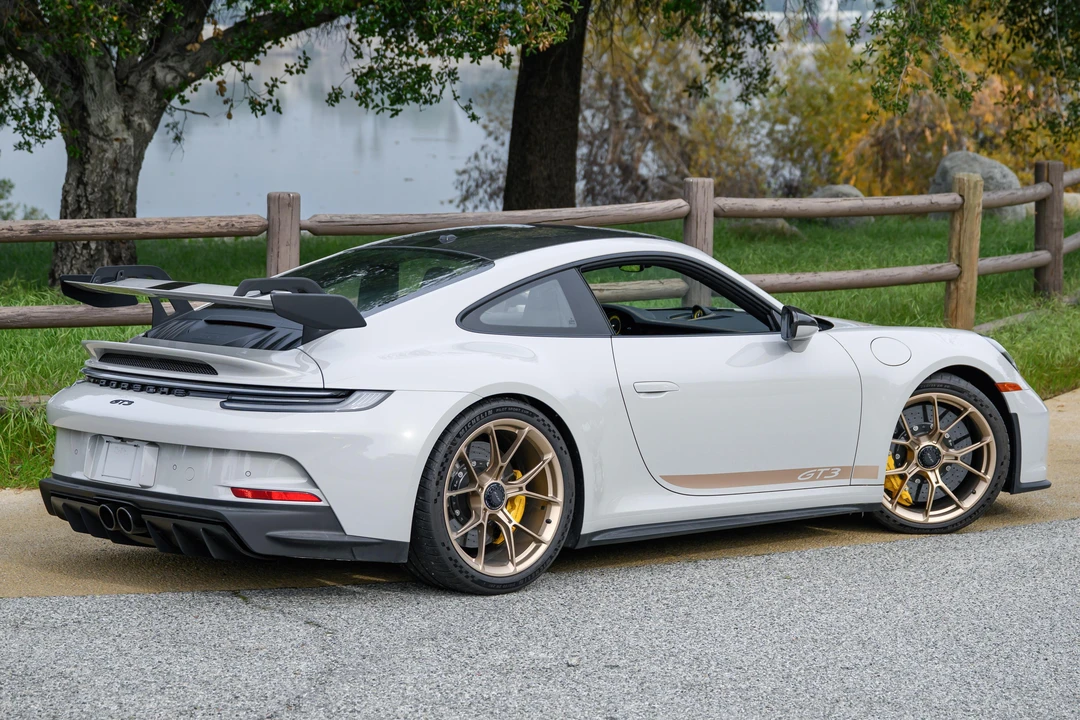 2023 Porsche 992 GT3 - Image 4 of 31