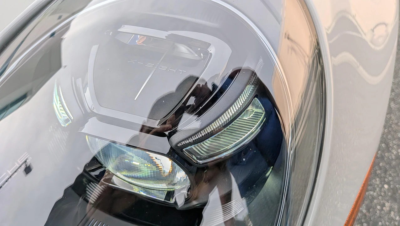 2023 Porsche 992 GT3 - Image 19 of 31