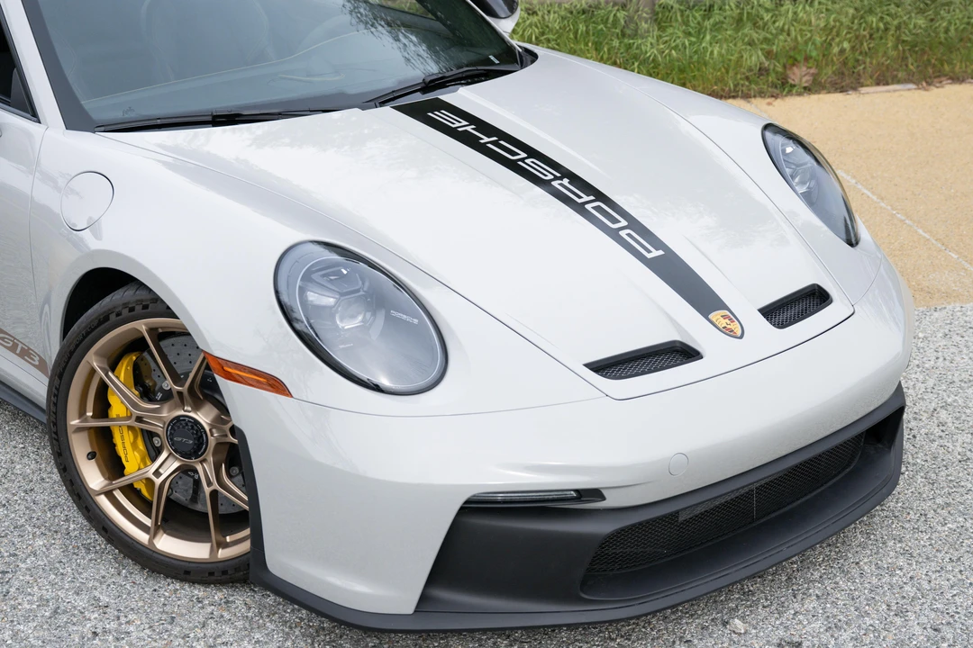 2023 Porsche 992 GT3 - Image 14 of 31