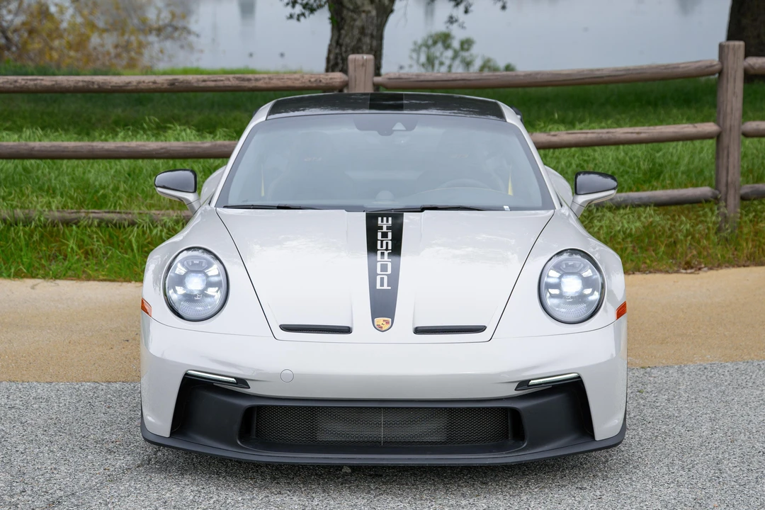 2023 Porsche 992 GT3 - Image 6 of 31