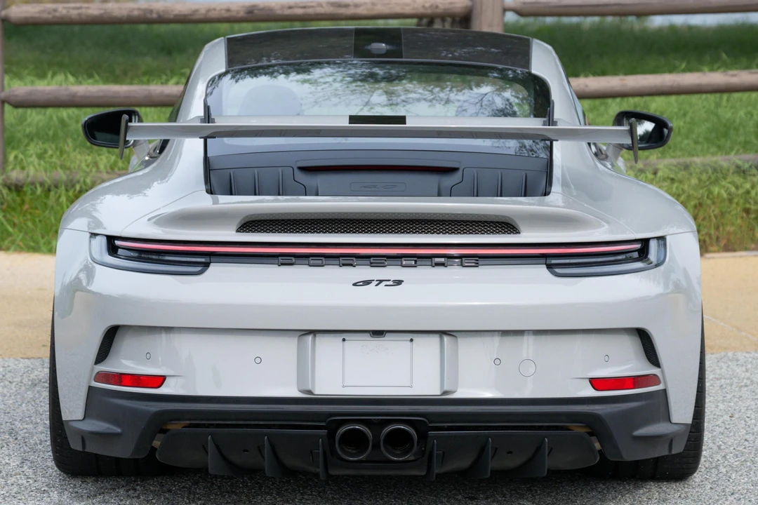 2023 Porsche 992 GT3 - Image 5 of 31