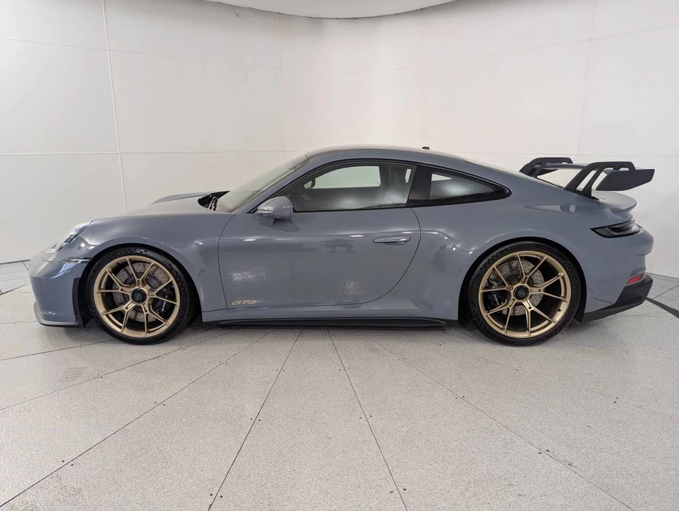 2023 Porsche 992 GT3 - Image 2 of 5