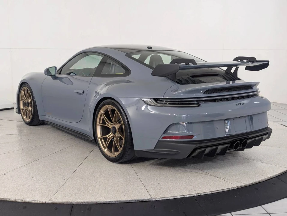 2023 Porsche 992 GT3 - Image 3 of 5
