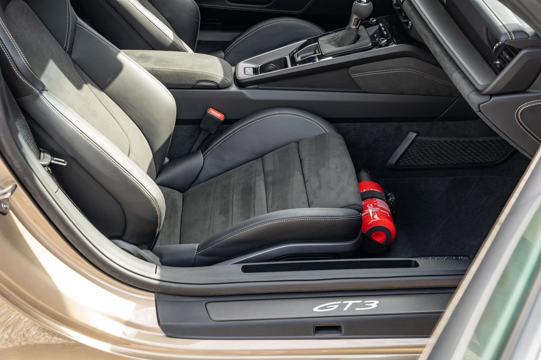 2023 Porsche 992 GT3 - Image 28 of 31