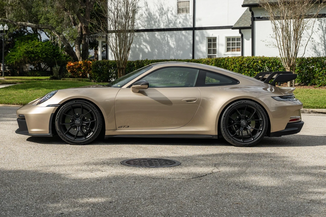 2023 Porsche 992 GT3 - Image 6 of 31