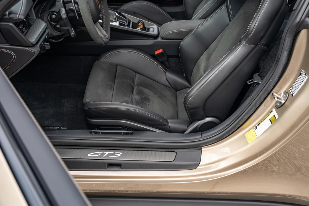 2023 Porsche 992 GT3 - Image 25 of 31
