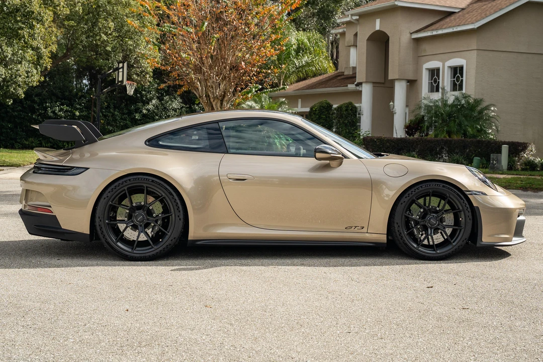 2023 Porsche 992 GT3 - Image 3 of 31