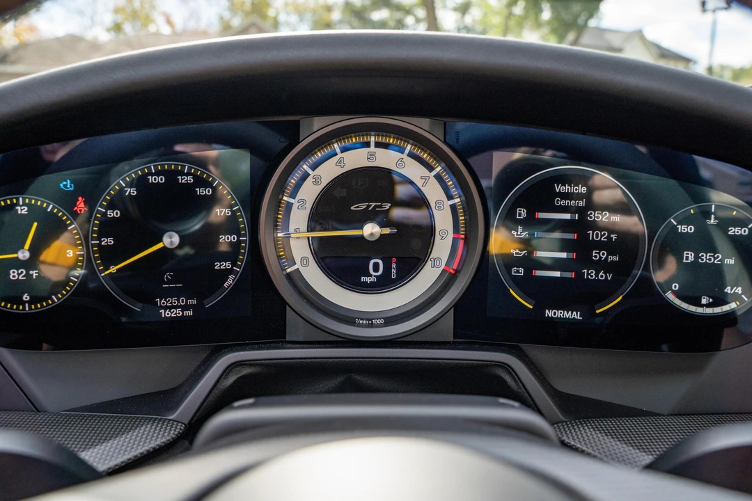 2023 Porsche 992 GT3 - Image 22 of 31