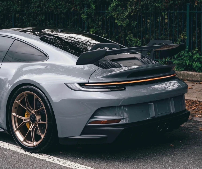 2023 Porsche 992 GT3 - Image 4 of 12